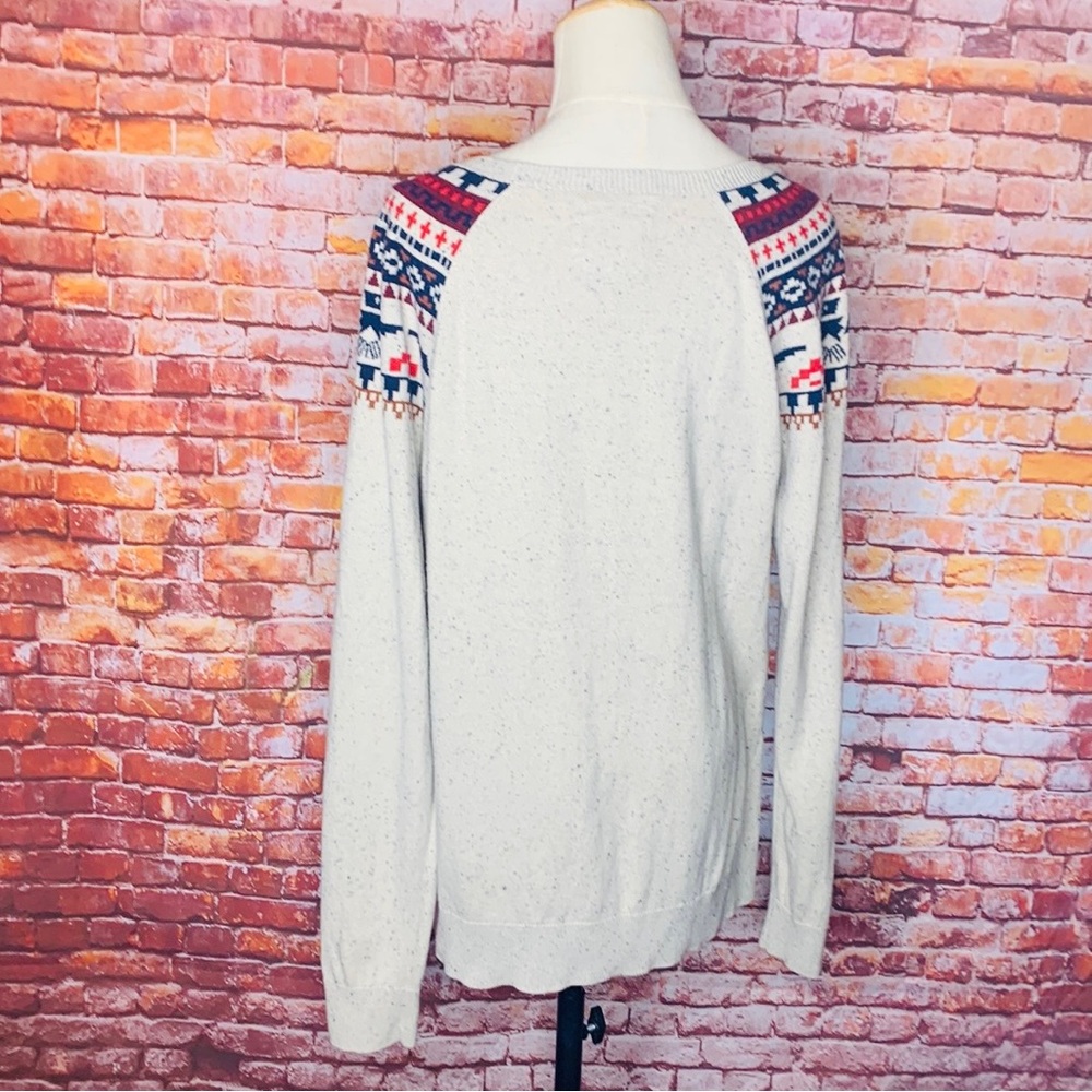 On the Byas Scoop Neck Oatmeal Southwestern Thunderbird Fair Isle Sweater - Picture 6 of 10